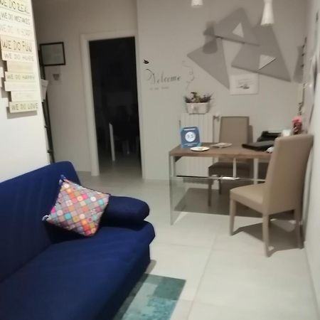 살레르노 Tuttoincentro B&B 외부 사진