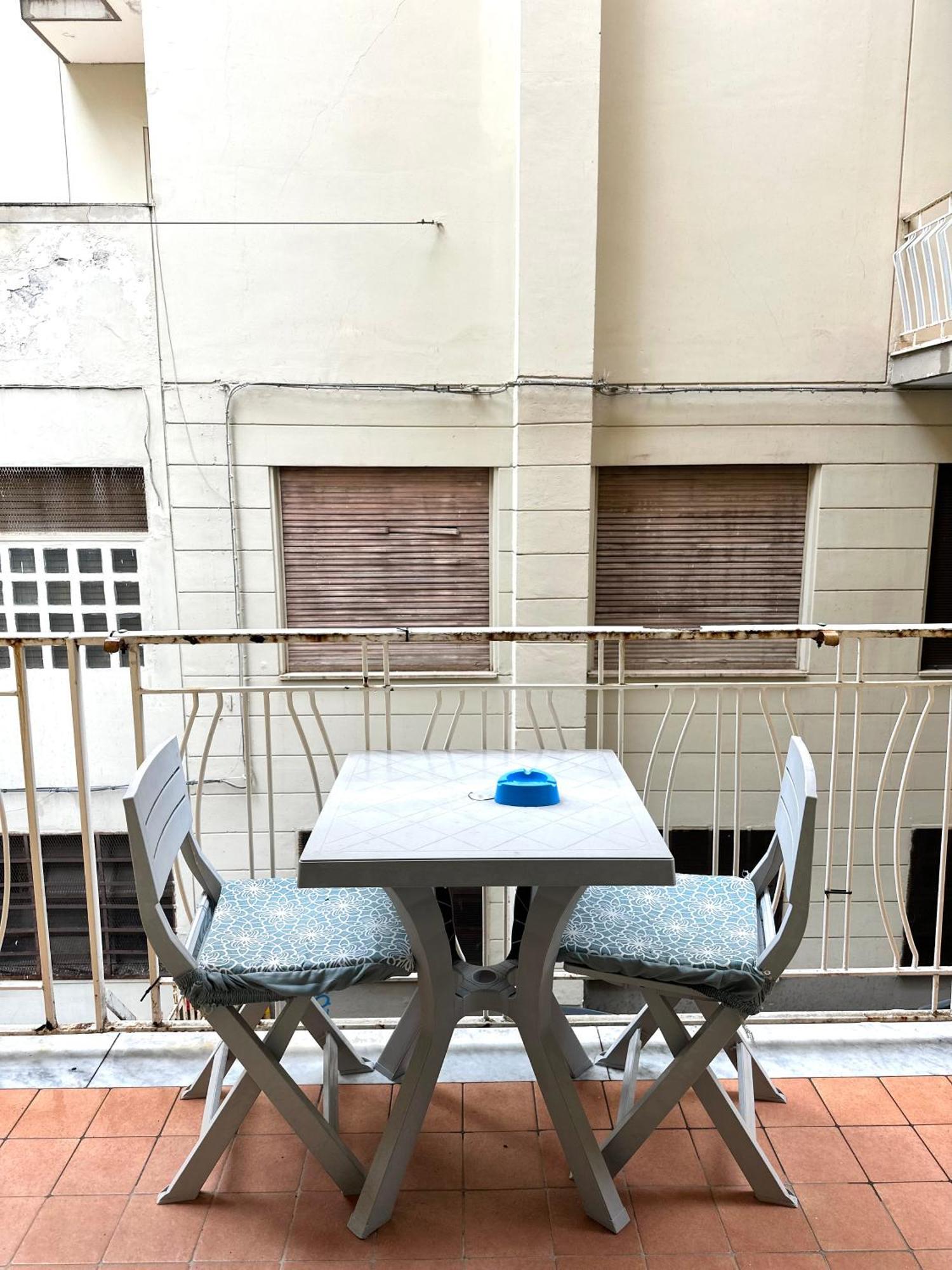 살레르노 Tuttoincentro B&B 외부 사진